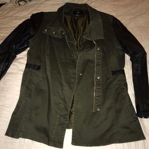Olive green/ leather sleeve jacket